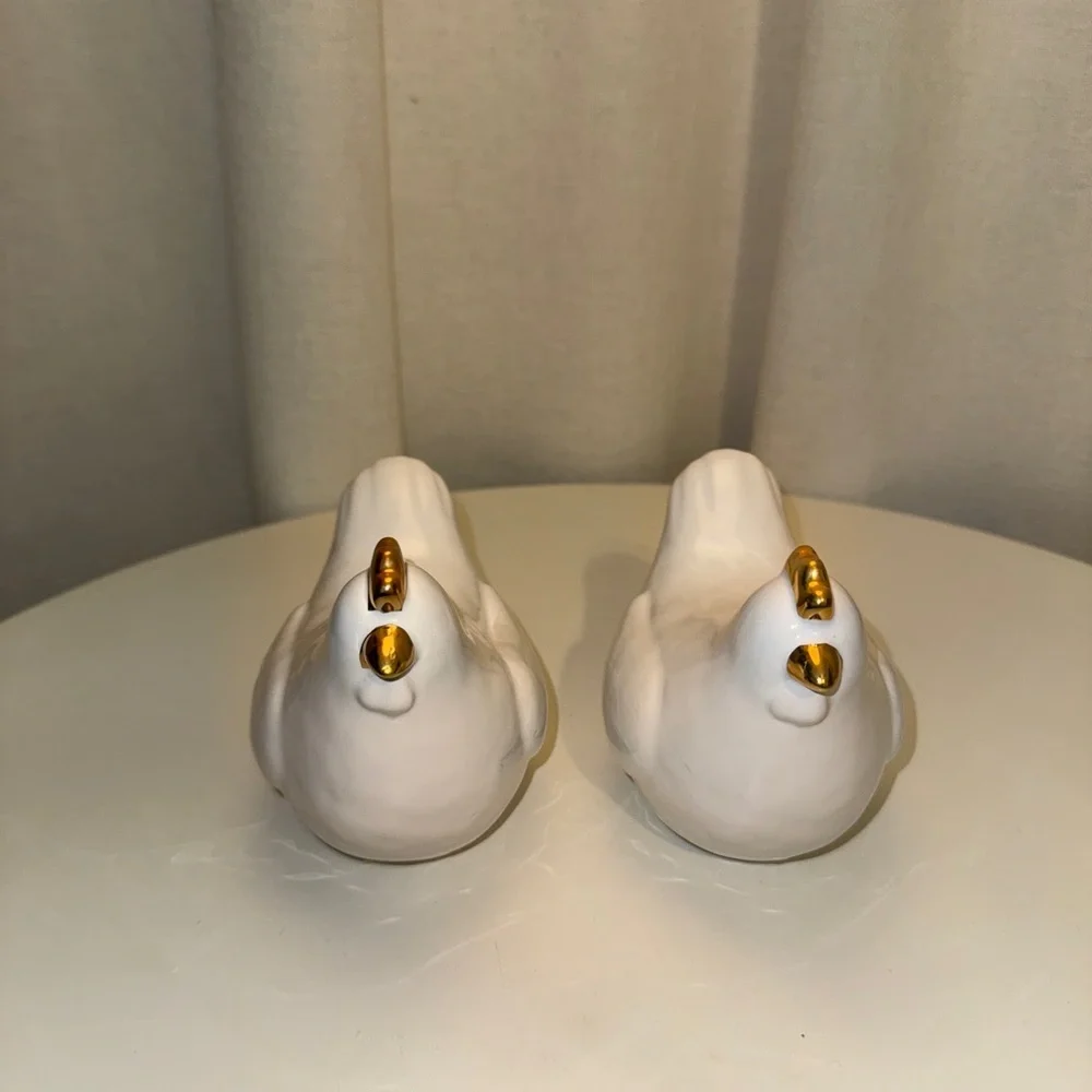 Target Easter White Ceramic Chicken Decoration NWT